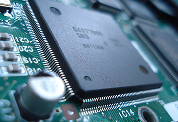 高品質・高信頼の基板実装 – 産業機器・医療機器に求められる高品質な基板製作に対応