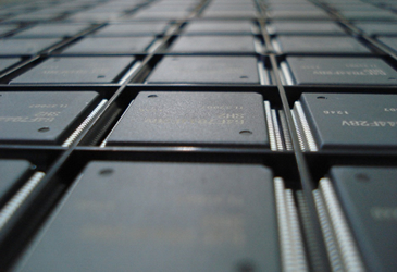 自社および香港関連会社による国内外部品調達ネットワークを活用